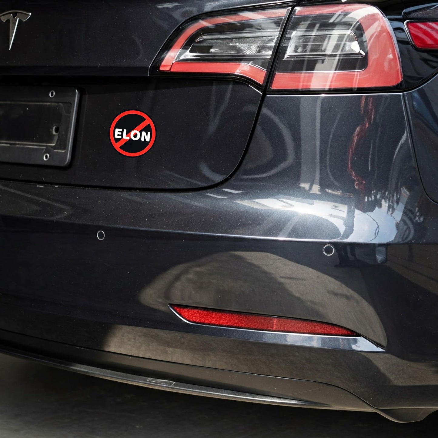 Anti Elon NO Elon Musk and Anti Trump No Trump Set - 4 inch Round Vinyl Stickers for Tesla Owners Window or Car Window Sticker